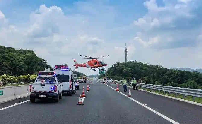 紫云高速公路汽车救援案例