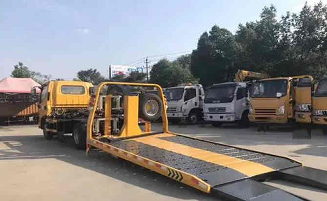 紫云汽车中途维修案例